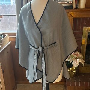 Vince Camuto Gray Cape with Black Trim